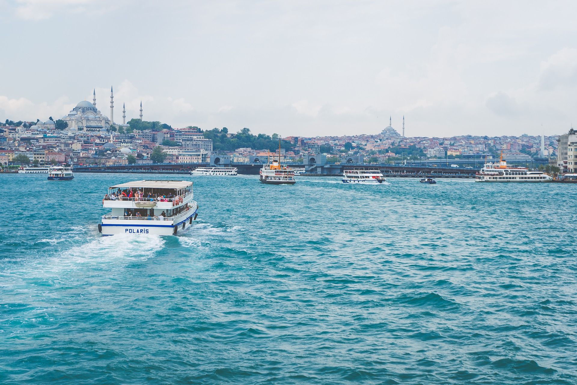 Стамбул море катер